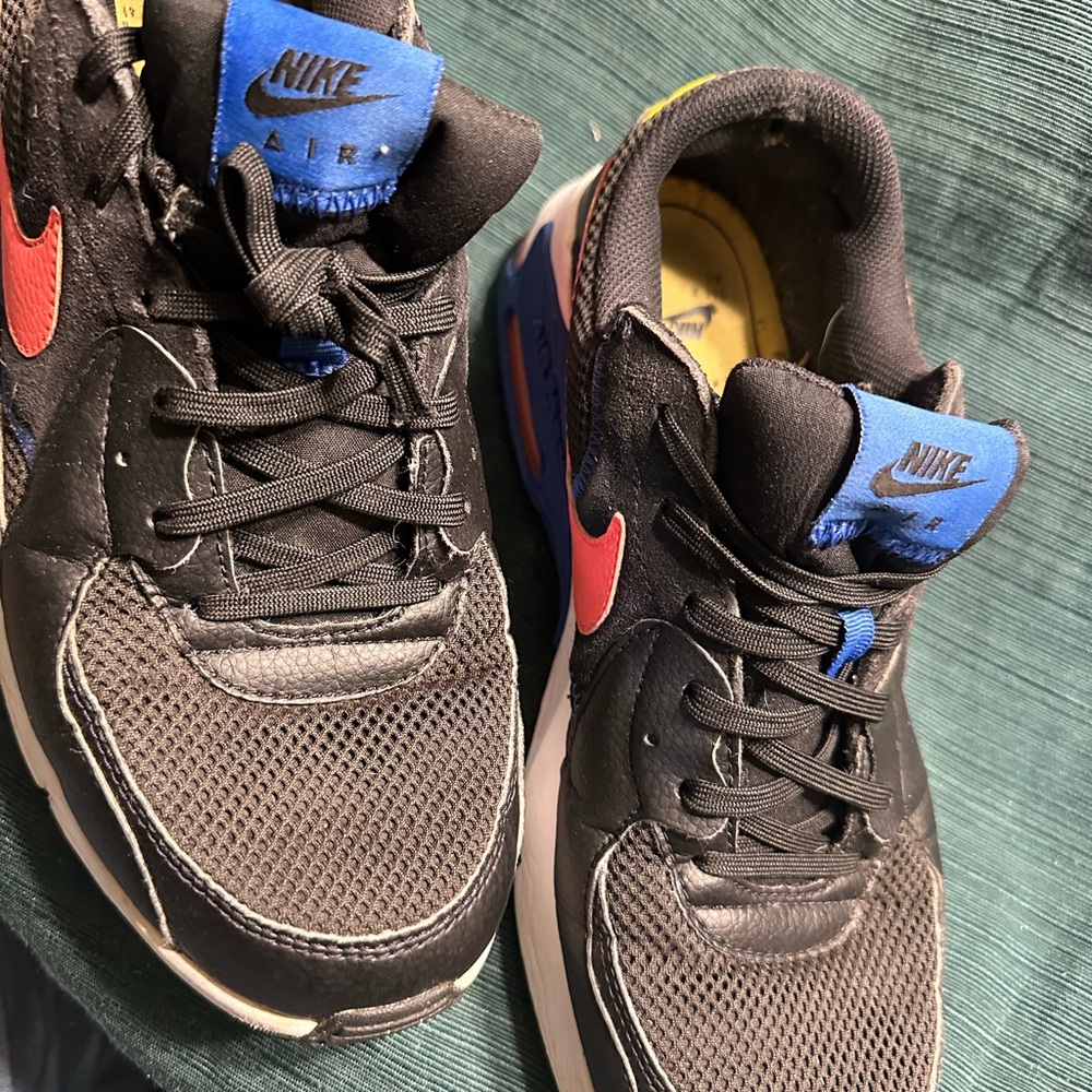 Nike Kids Black and Blue Sneakers with Red Accents